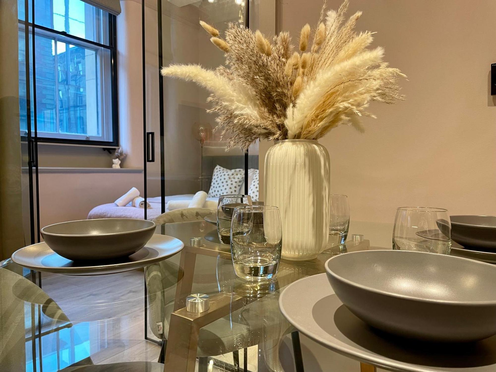 Stunning 2 Bed Apartment In Greater مانشستر المظهر الخارجي الصورة