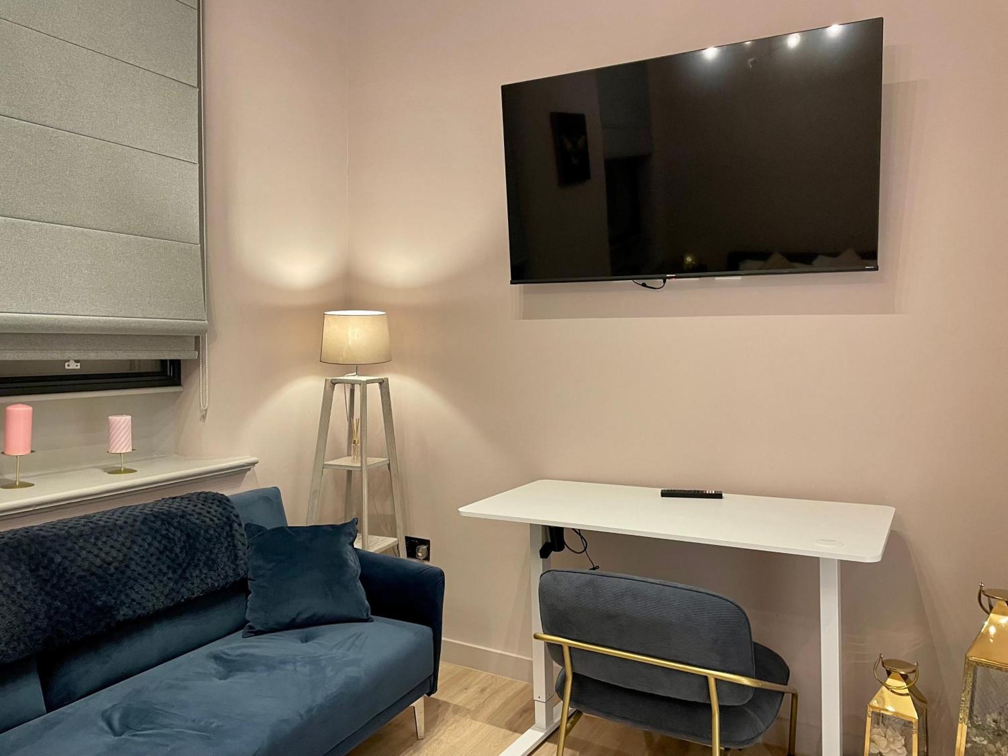 Stunning 2 Bed Apartment In Greater مانشستر المظهر الخارجي الصورة